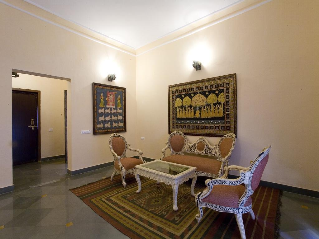 Hotel The Royal Retreat & 5*