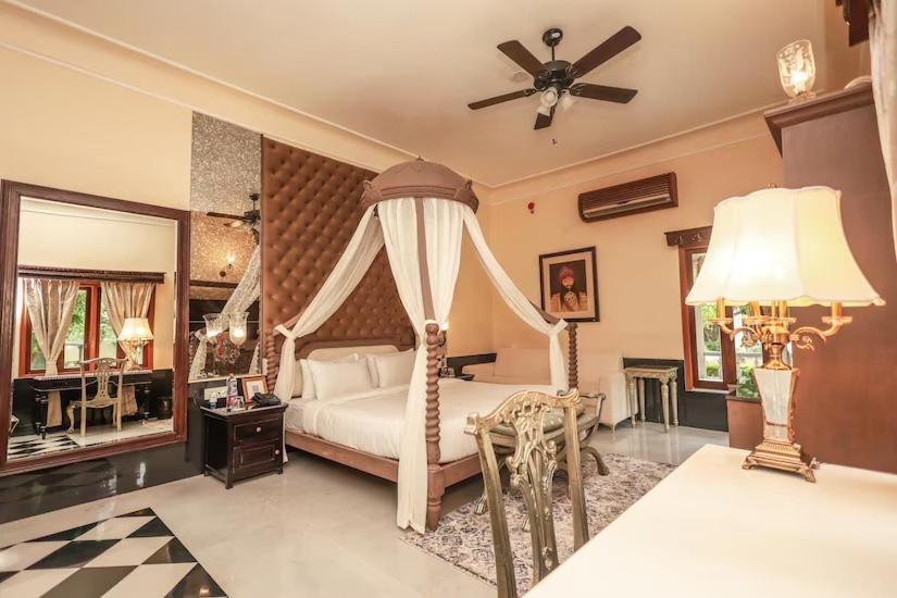 The Royal Retreat & Hotel Udaipur