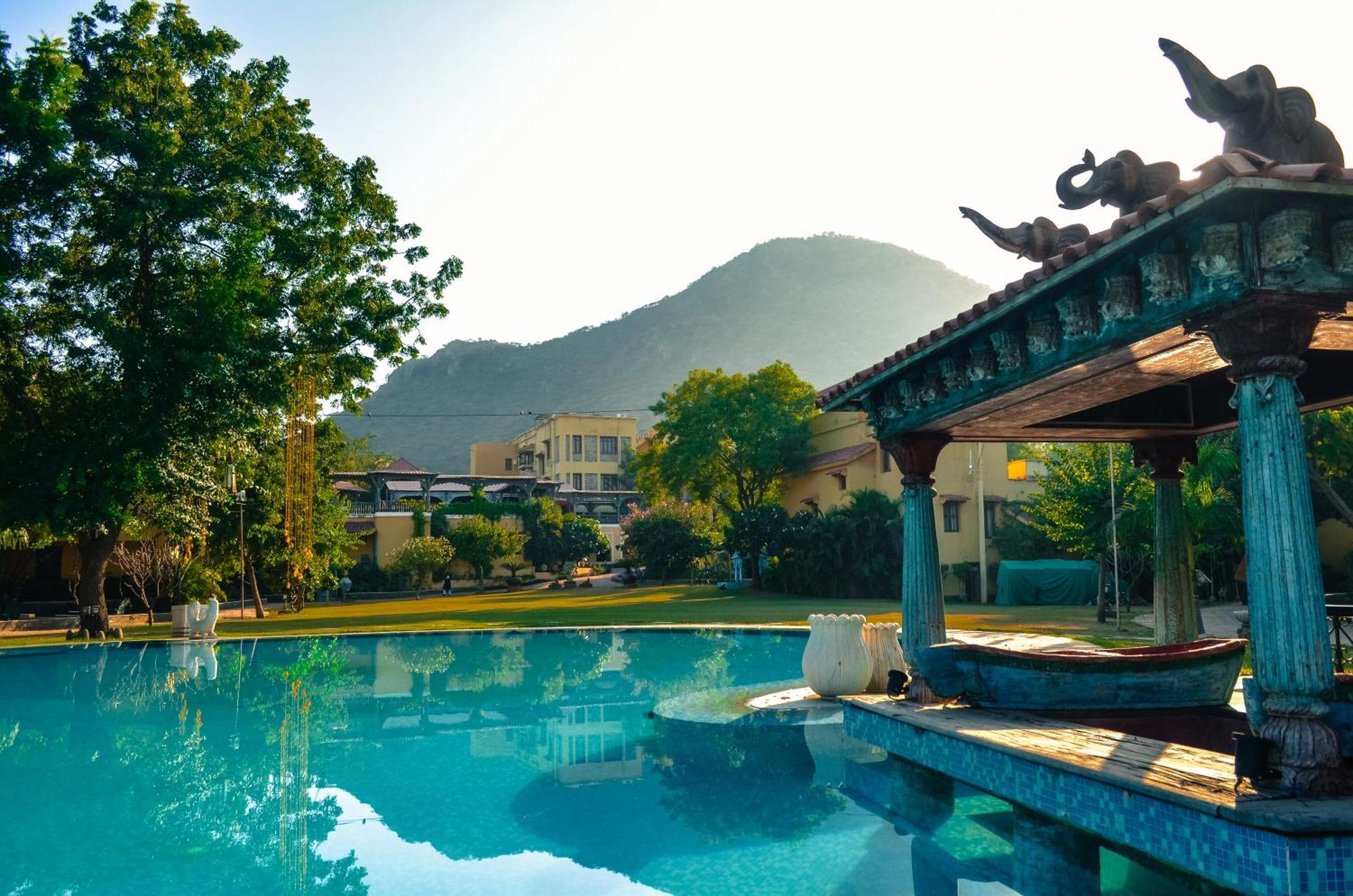 Hotel The Royal Retreat & Udaipur